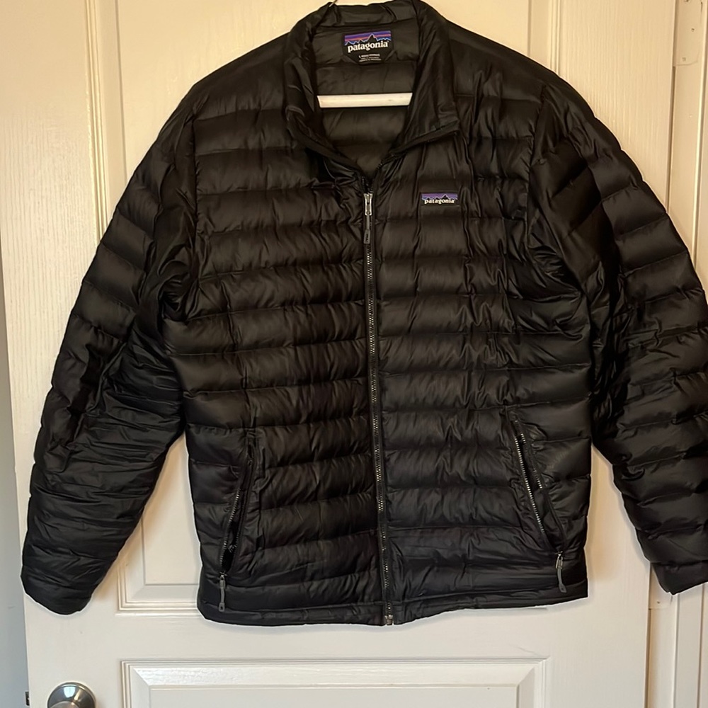 Black Patagonia sweater jacket size L
